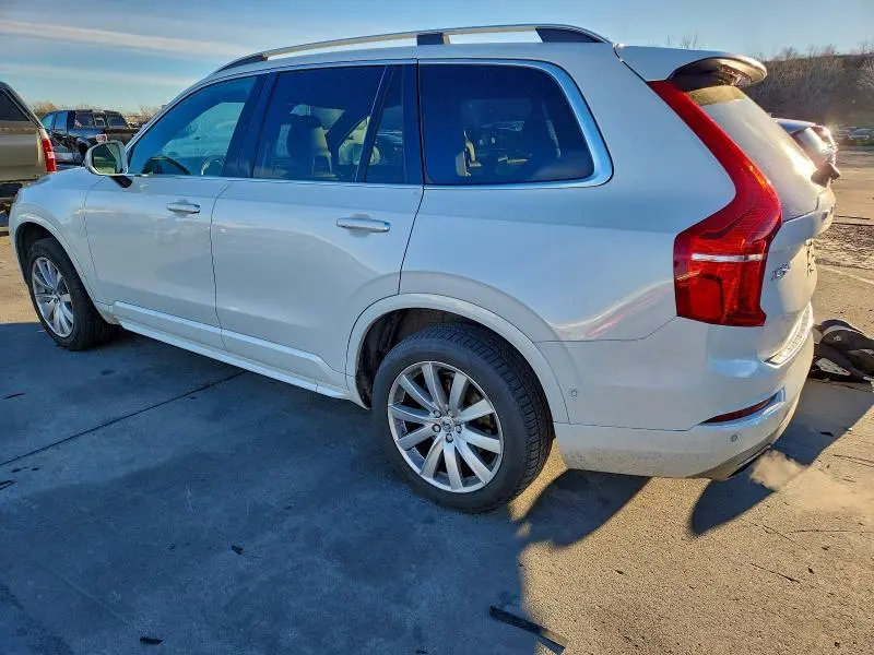 2018 VOLVO XC90 T6  