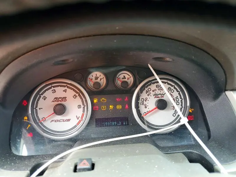 2011 FORD FOCUS SES  