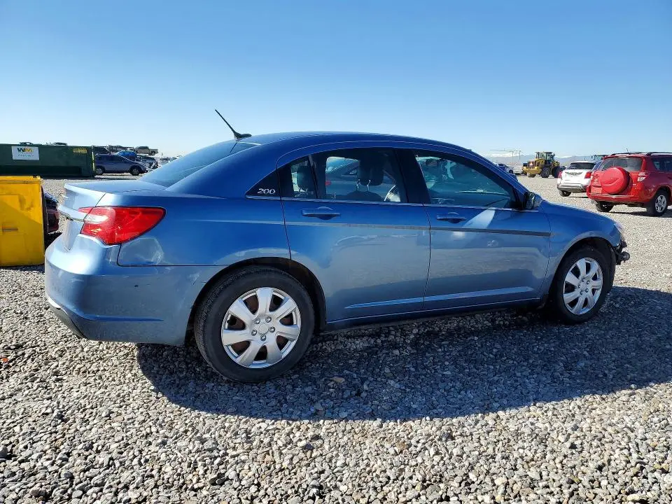 2011 CHRYSLER 200 LX  