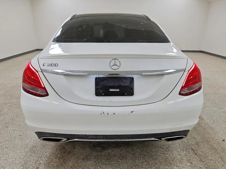 2016 MERCEDES-BENZ C 300  