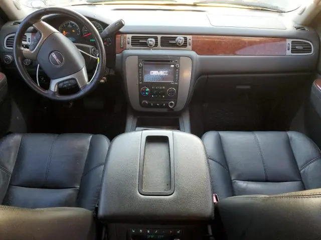 2013 GMC YUKON XL K1500 SLT  