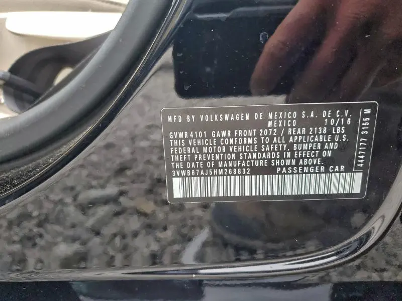 2017 VOLKSWAGEN JETTA SE  