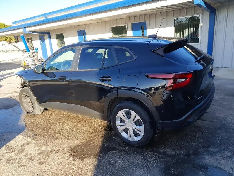 2024 CHEVROLET TRAX LS  