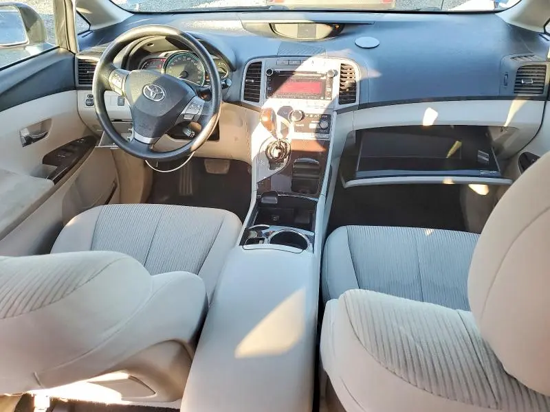 2010 TOYOTA VENZA   
