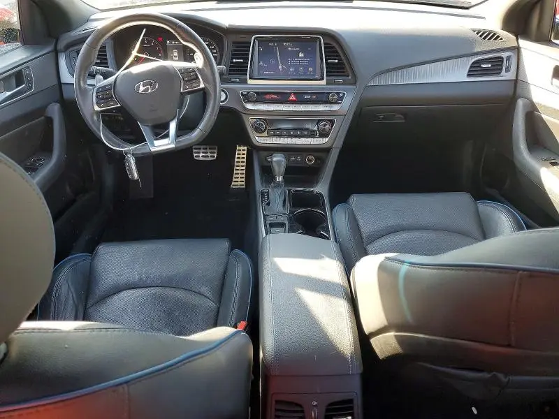 2018 HYUNDAI SONATA SPORT  