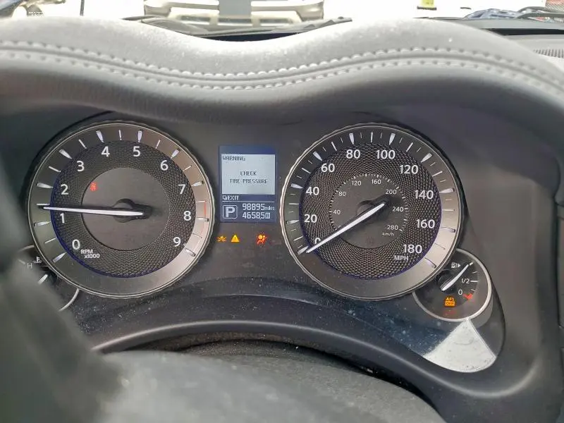 2015 INFINITI Q70L 3.7  