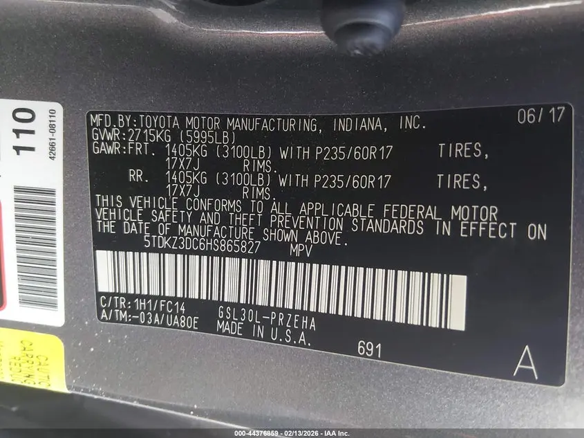 2017 TOYOTA SIENNA LE