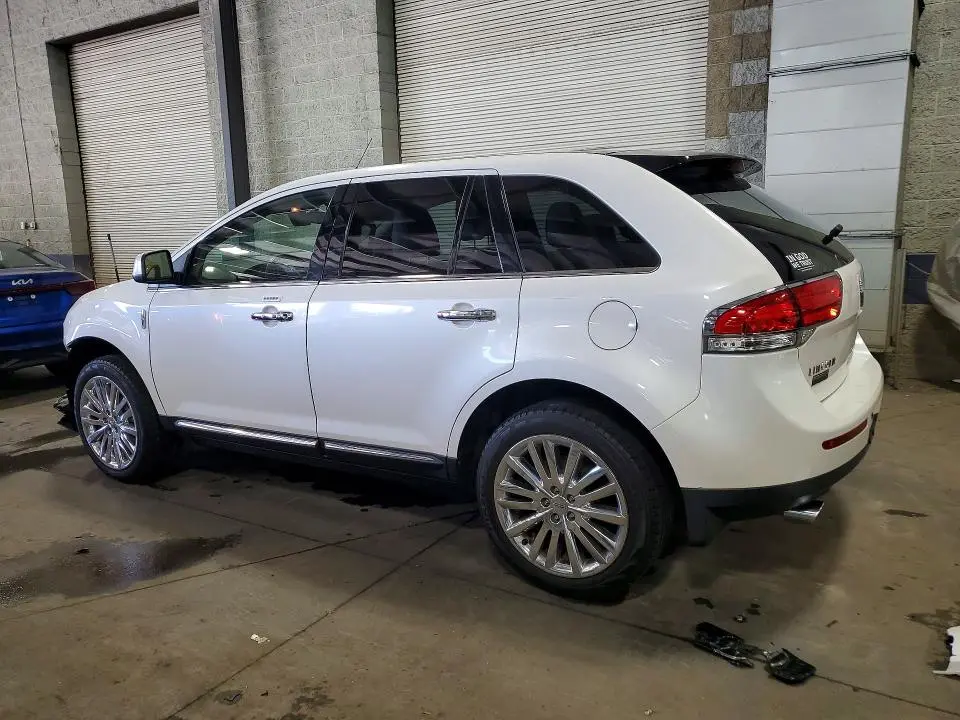 2011 LINCOLN MKX   