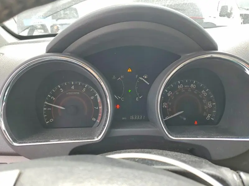 2010 TOYOTA HIGHLANDER SE  