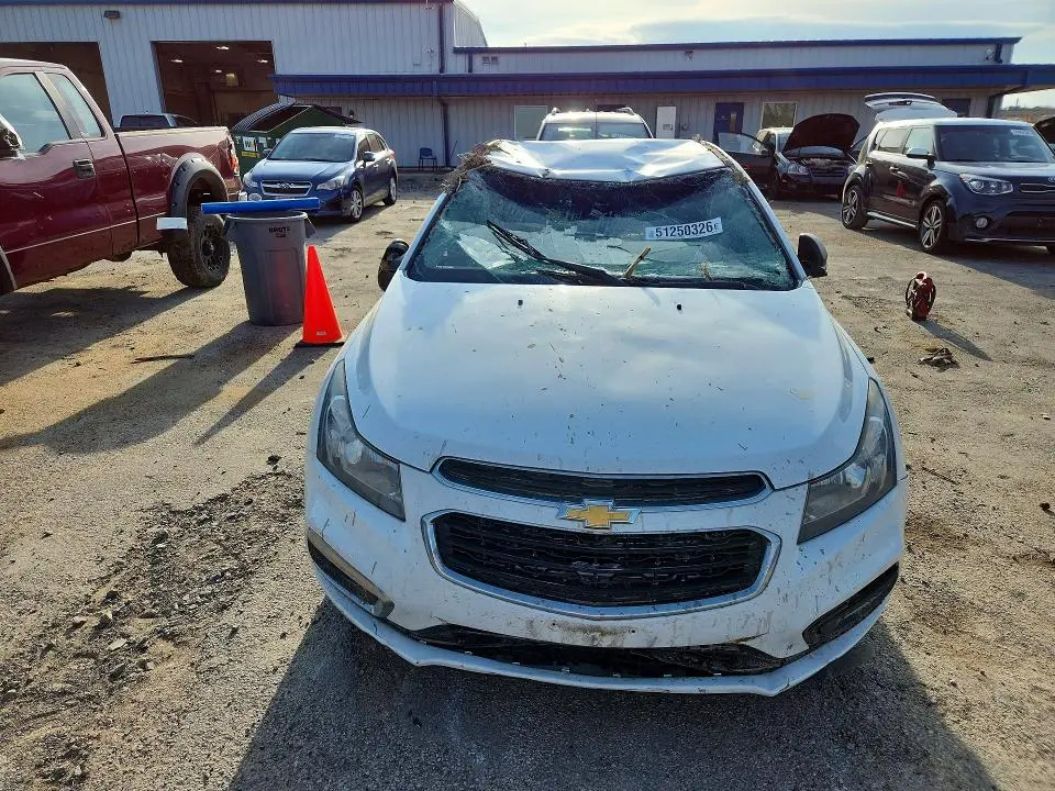 2015 CHEVROLET CRUZE LS  
