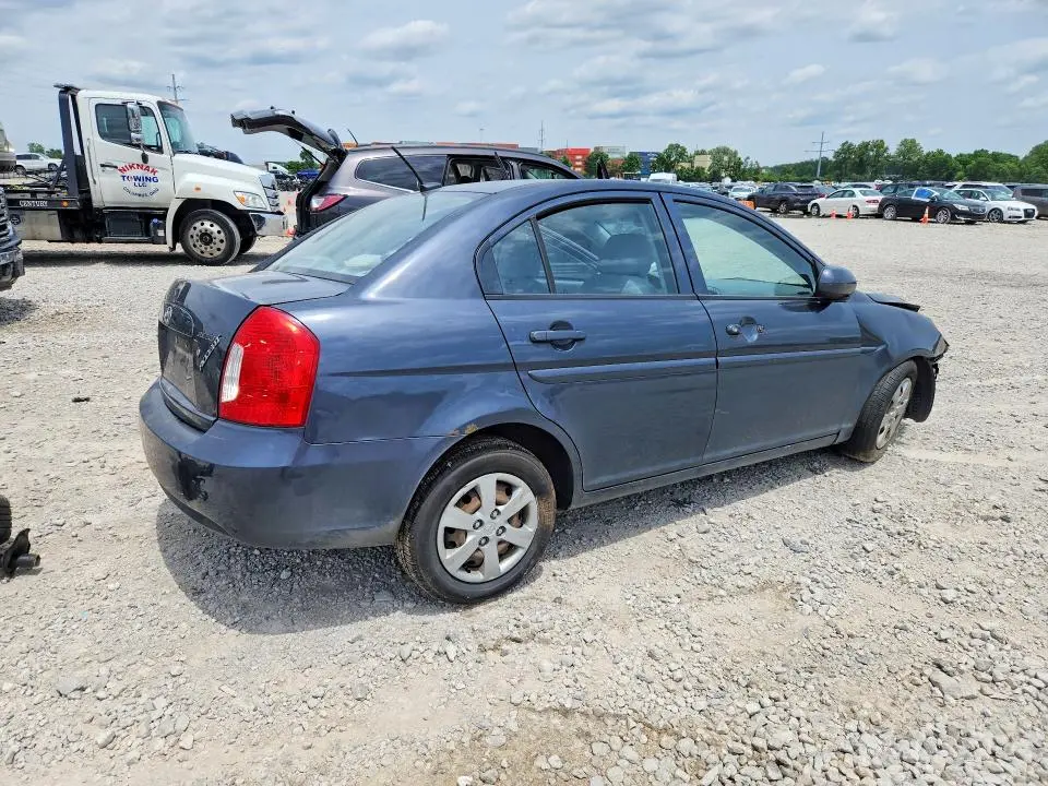 2010 HYUNDAI ACCENT GLS  