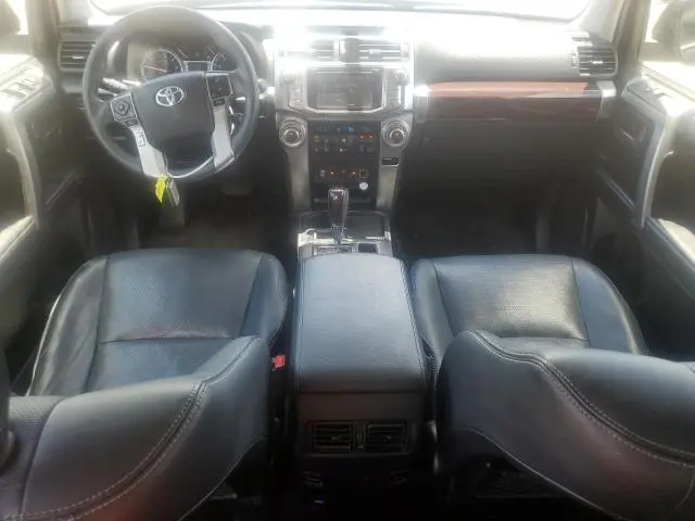 2018 TOYOTA 4RUNNER SR5  