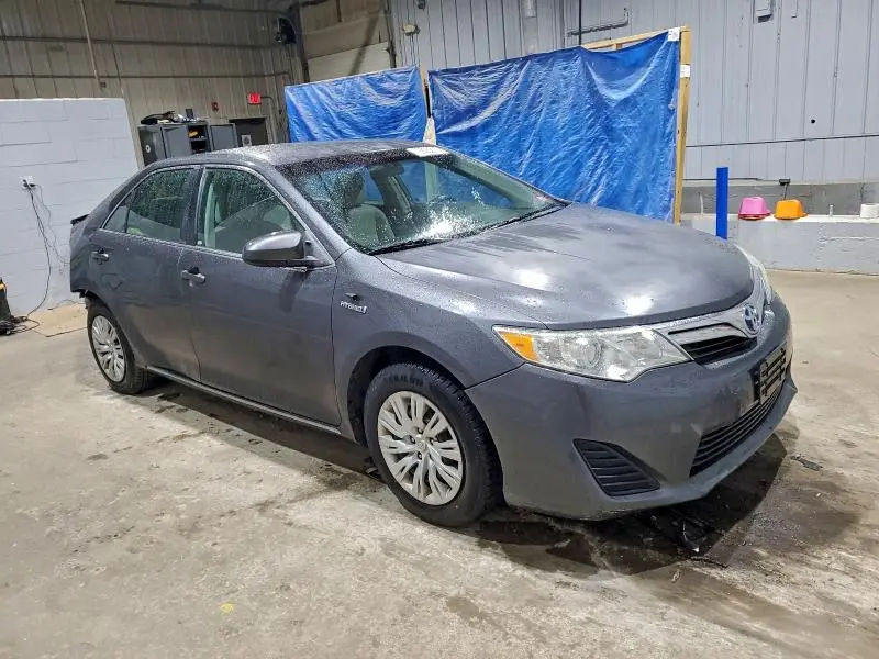 2012 TOYOTA CAMRY HYBRID  