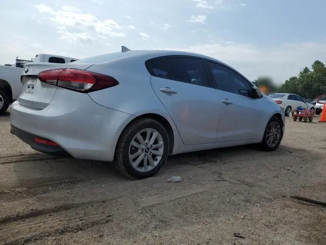 2017 KIA FORTE LX  