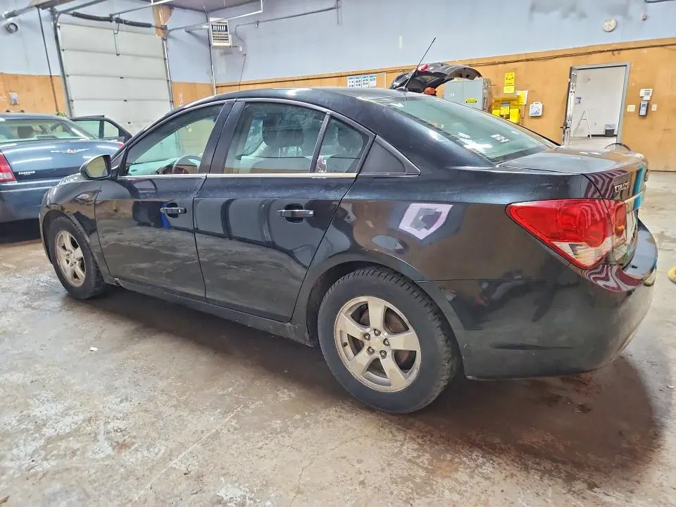 2011 CHEVROLET CRUZE LT  