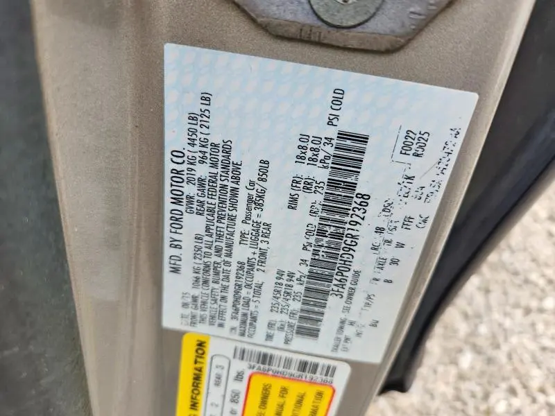 2016 FORD FUSION SE  