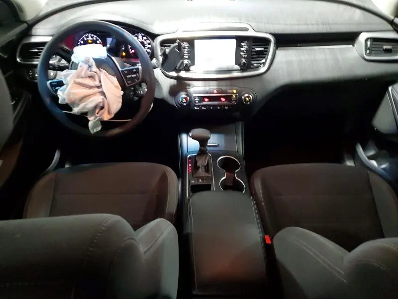 2019 KIA SORENTO LX V6  
