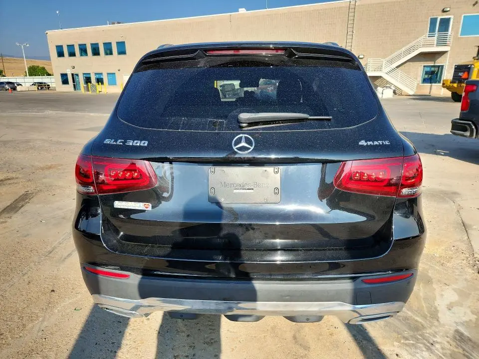 2021 MERCEDES-BENZ GLC 300 4MATIC  