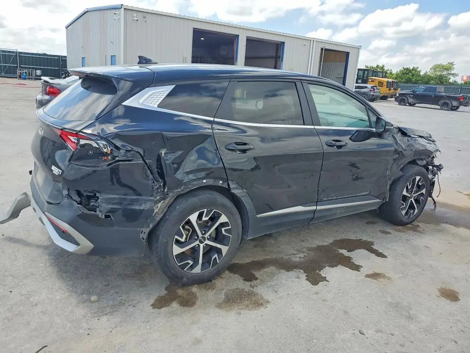 2023 KIA SPORTAGE   