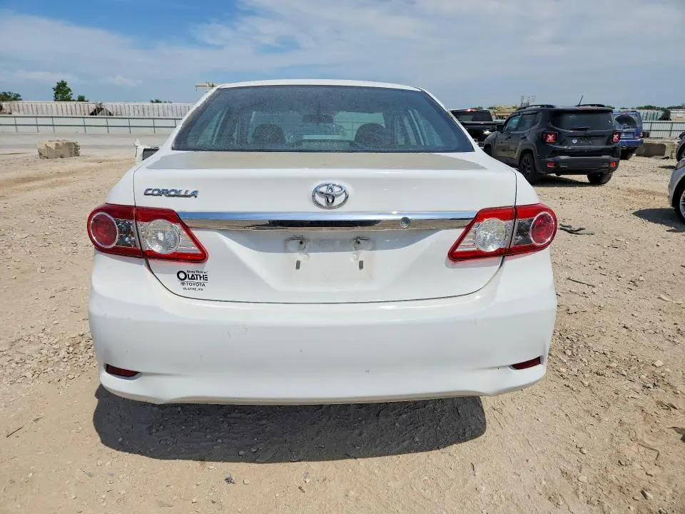 2013 TOYOTA COROLLA L  
