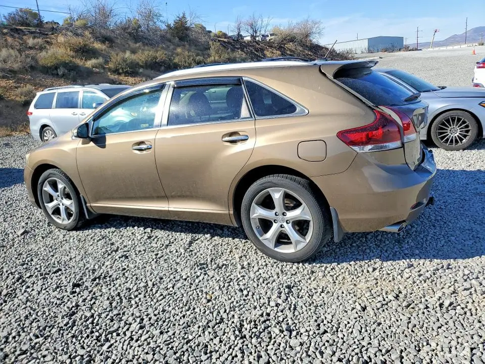 2013 TOYOTA VENZA XLE  
