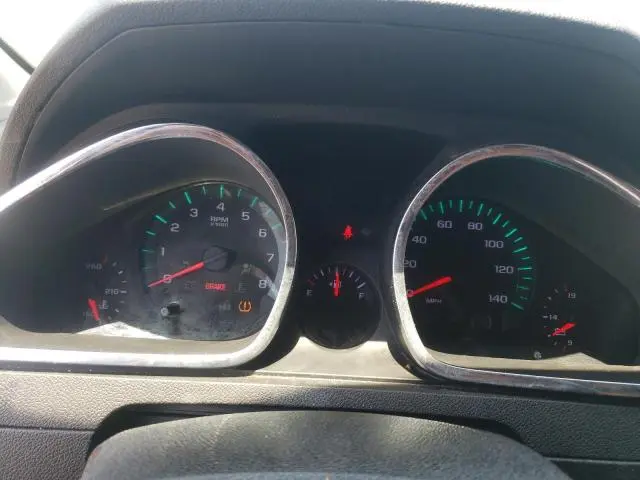 2011 CHEVROLET TRAVERSE LT  