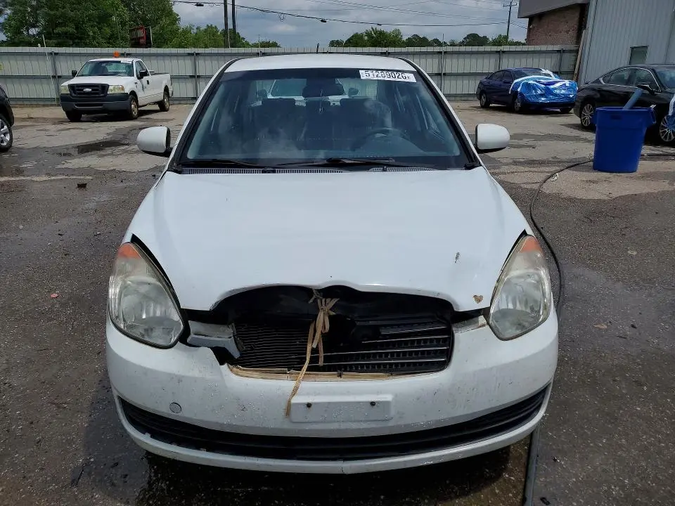 2011 HYUNDAI ACCENT GLS  