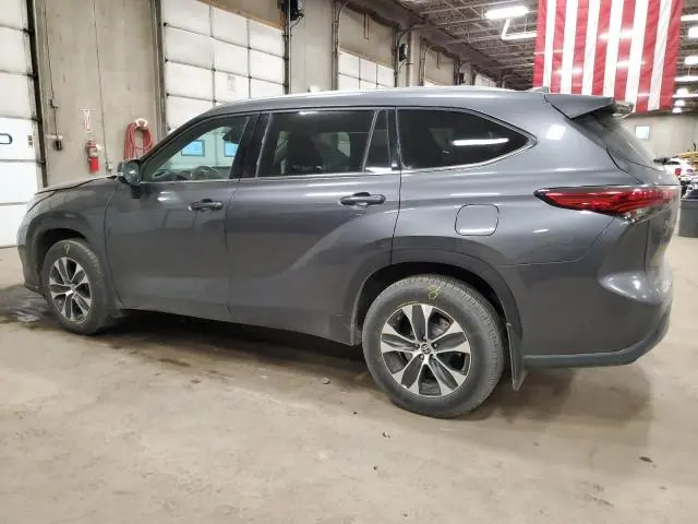 2020 TOYOTA HIGHLANDER XLE