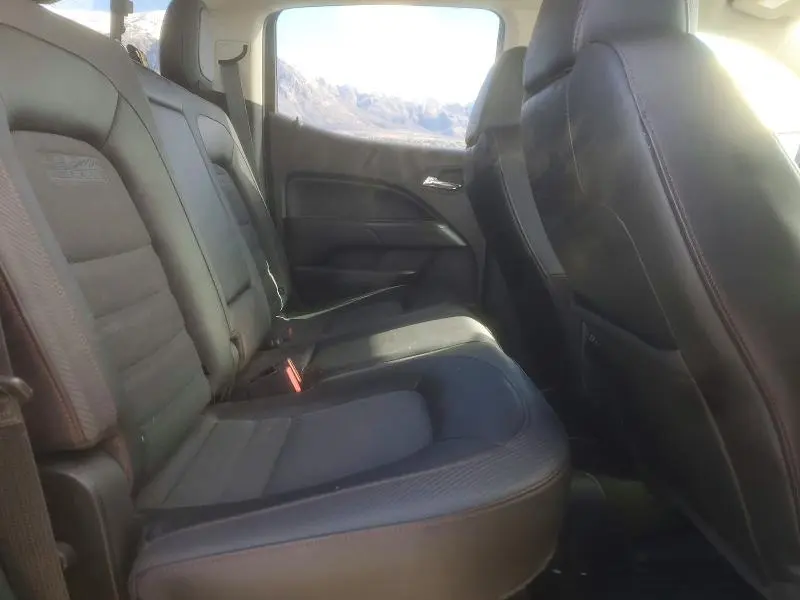 2017 GMC CANYON SLE  