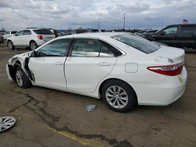 2015 TOYOTA CAMRY LE  