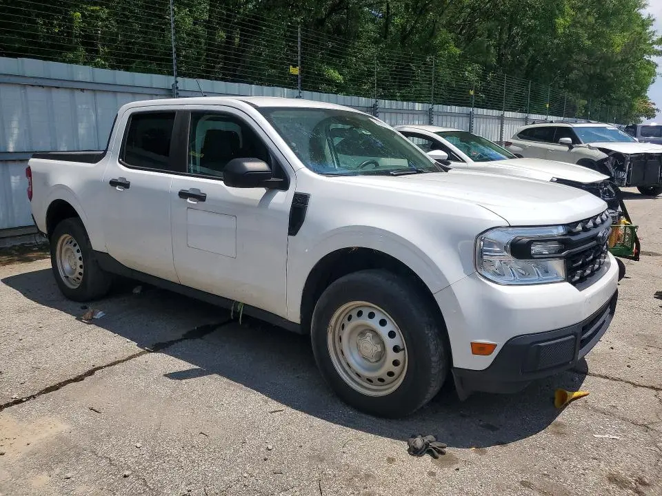 2024 FORD MAVERICK XL  