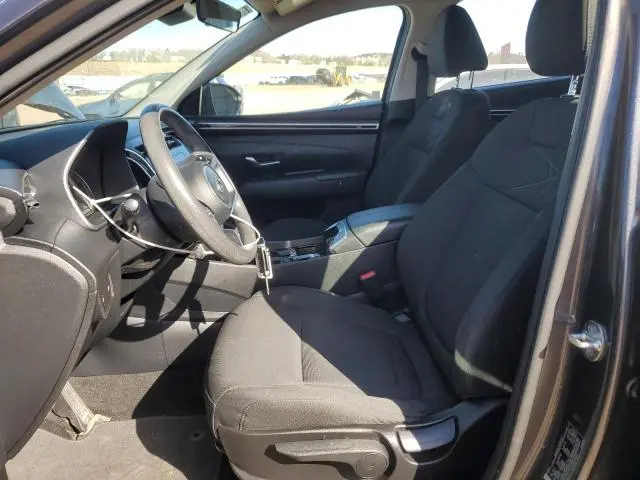 2022 HYUNDAI TUCSON SE  