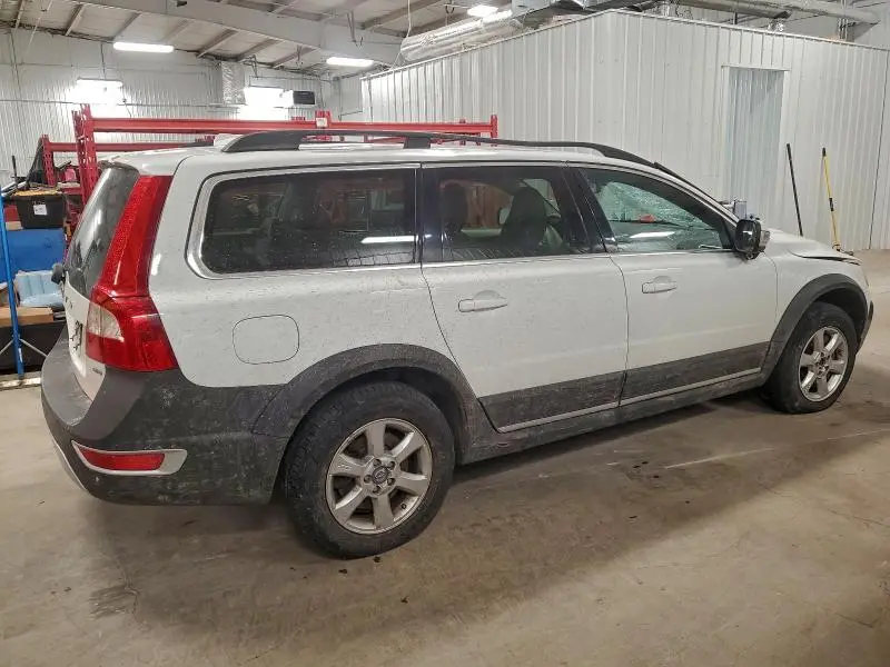 2011 VOLVO XC70 3.2  