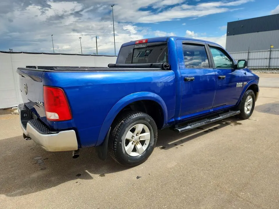 2018 RAM 1500 SLT  
