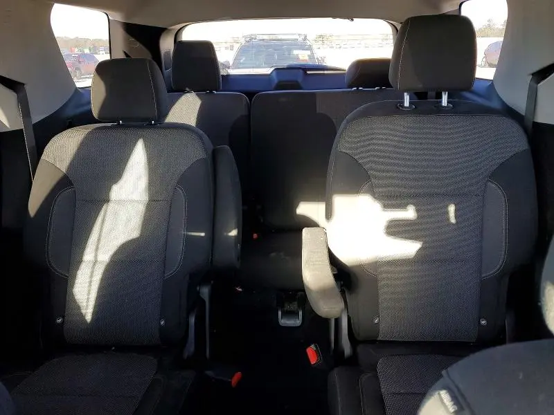 2019 CHEVROLET TRAVERSE LT  