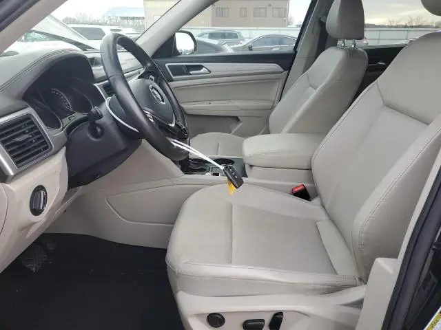 2018 VOLKSWAGEN ATLAS SE  