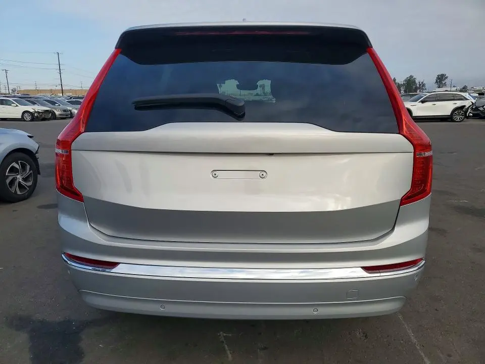 2024 VOLVO XC90 PLUS  