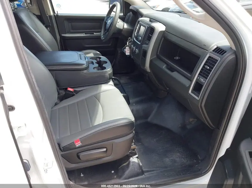 2021 RAM 1500 CLASSIC TRADESMAN  4X4 5'7 BOX