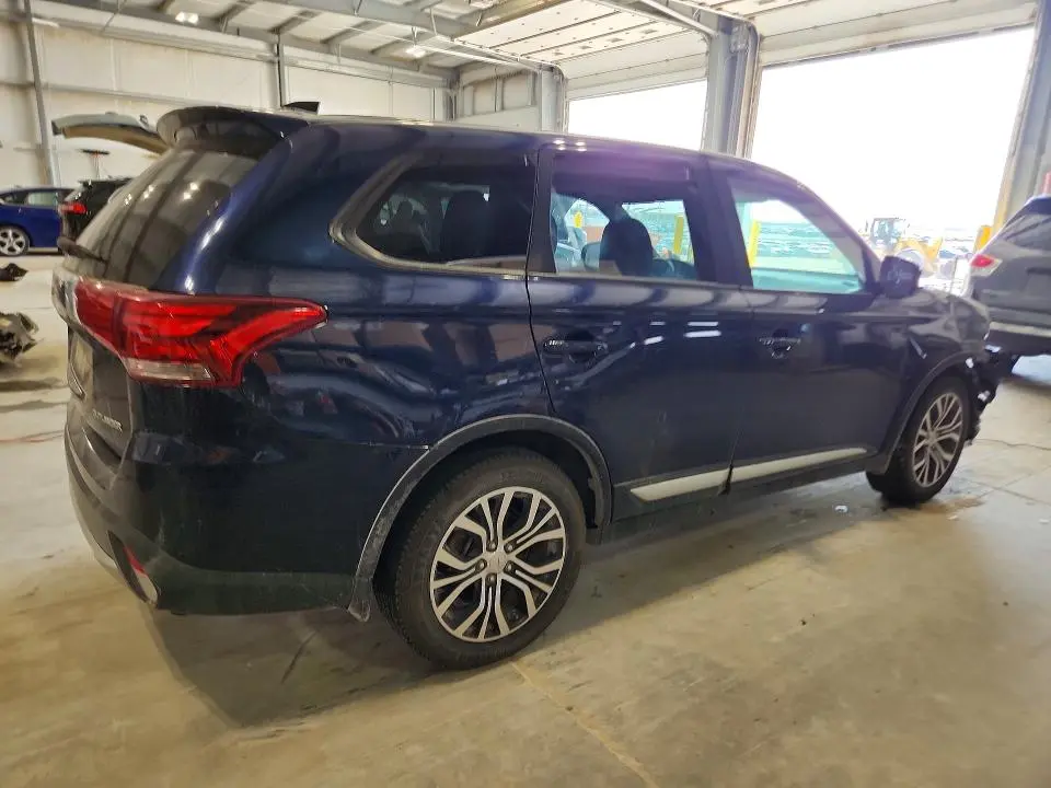 2017 MITSUBISHI OUTLANDER ES  