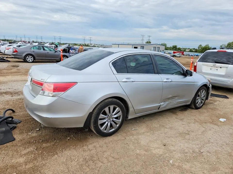 2011 HONDA ACCORD EXL  