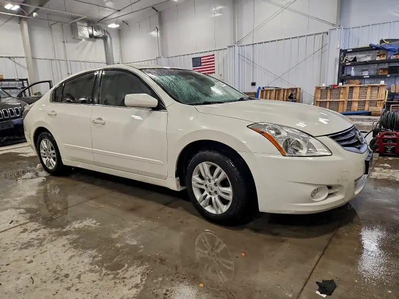 2011 NISSAN ALTIMA BASE  