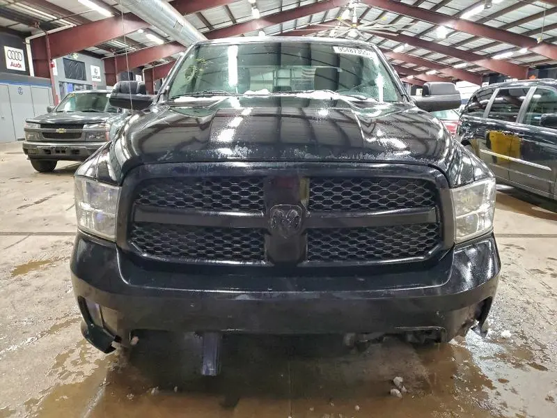 2013 RAM 1500 ST  