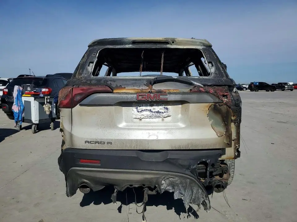 2018 GMC ACADIA SLT-1  