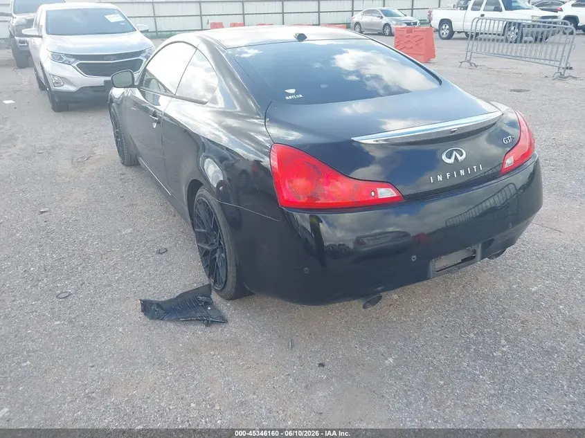 2010 INFINITI G37 JOURNEY