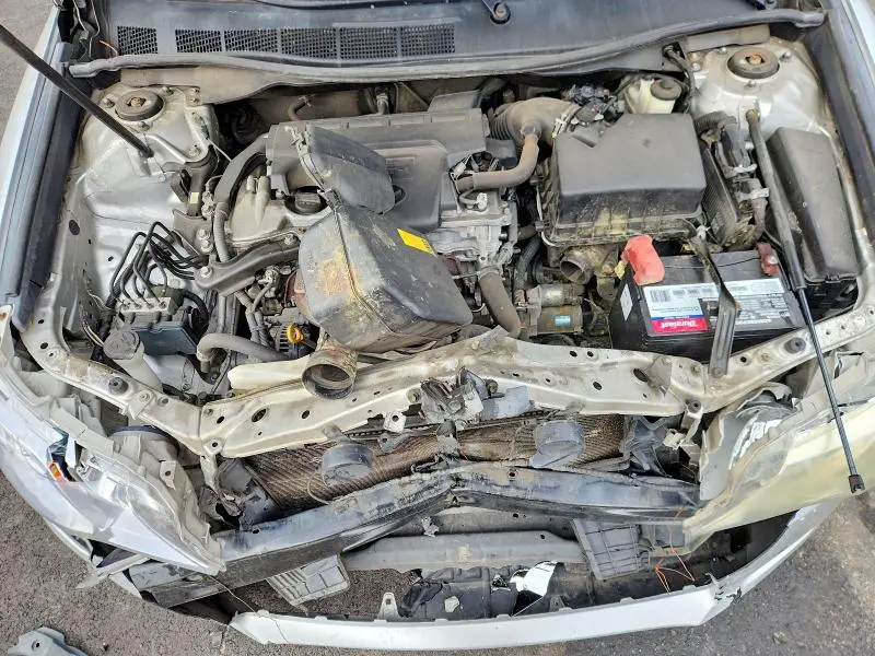 2012 TOYOTA CAMRY LE  