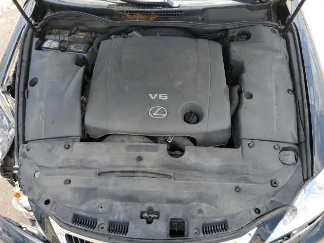 2011 LEXUS IS 250  