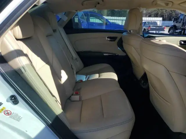 2016 TOYOTA AVALON XLE  