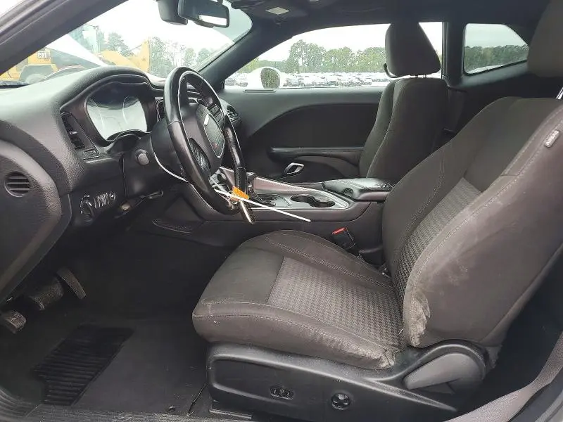 2020 DODGE CHALLENGER SXT  