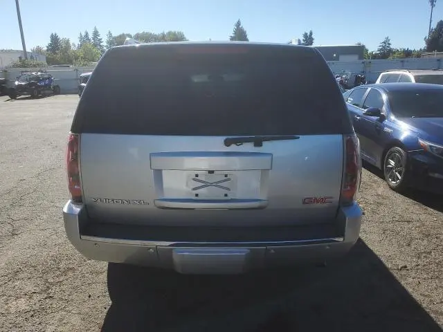 2013 GMC YUKON XL DENALI  