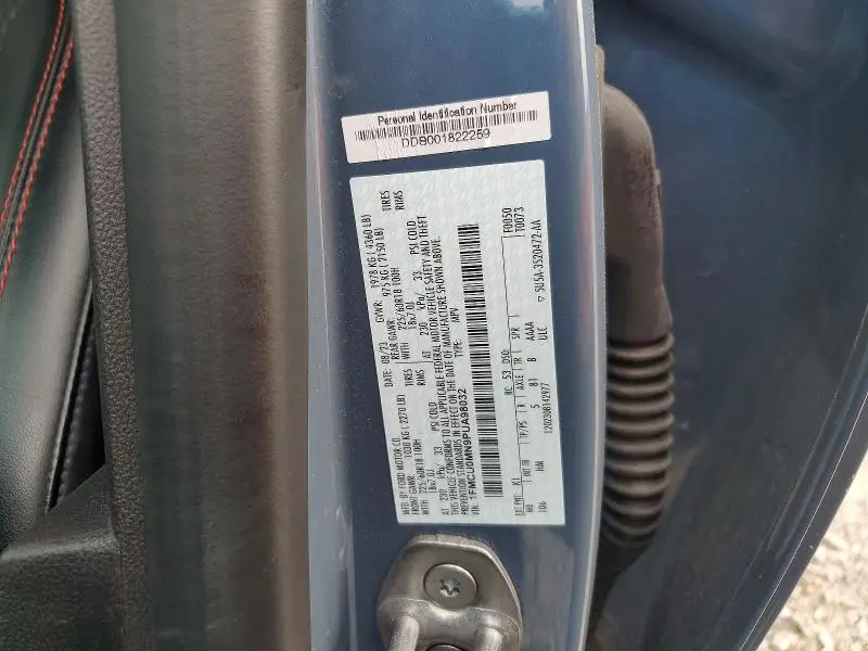 2023 FORD ESCAPE ST LINE  